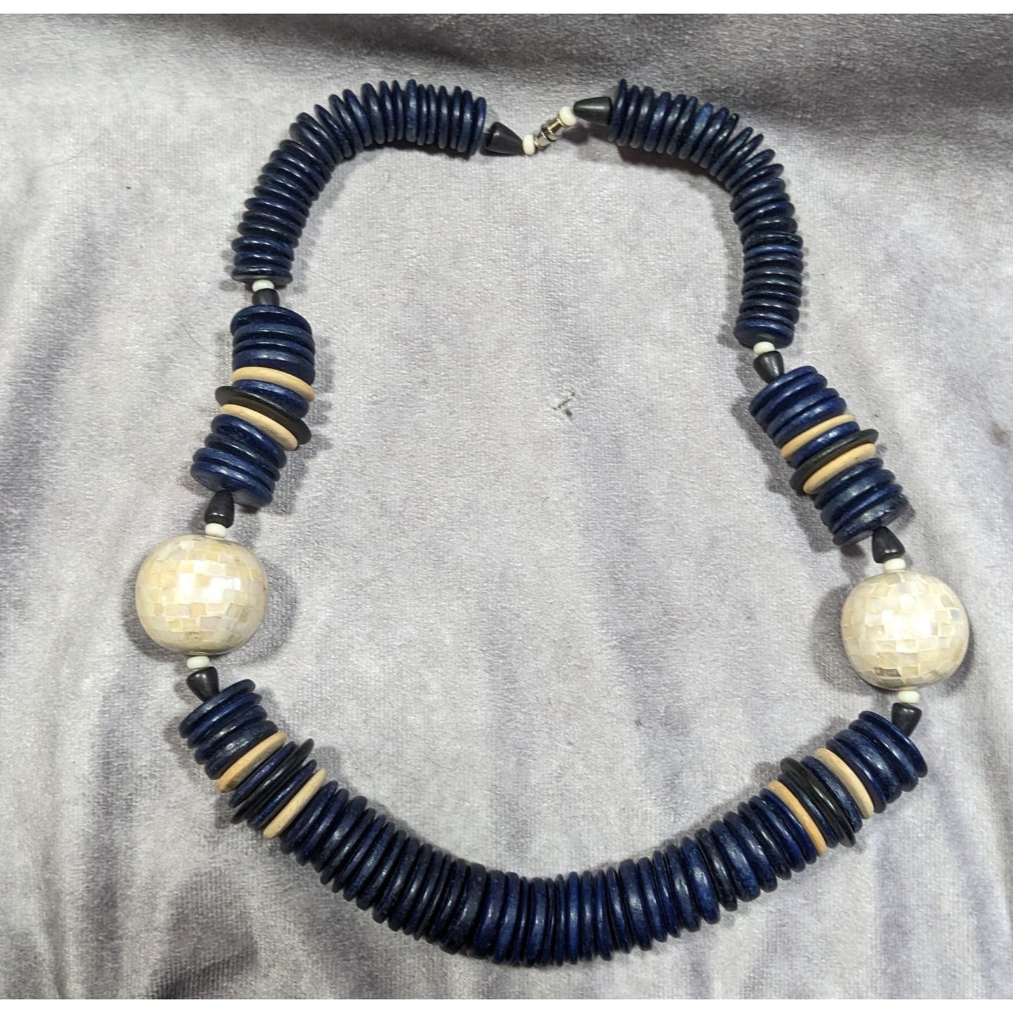 Vintage Chunky Blue Wooden Disc And Shell Beaded Necklace