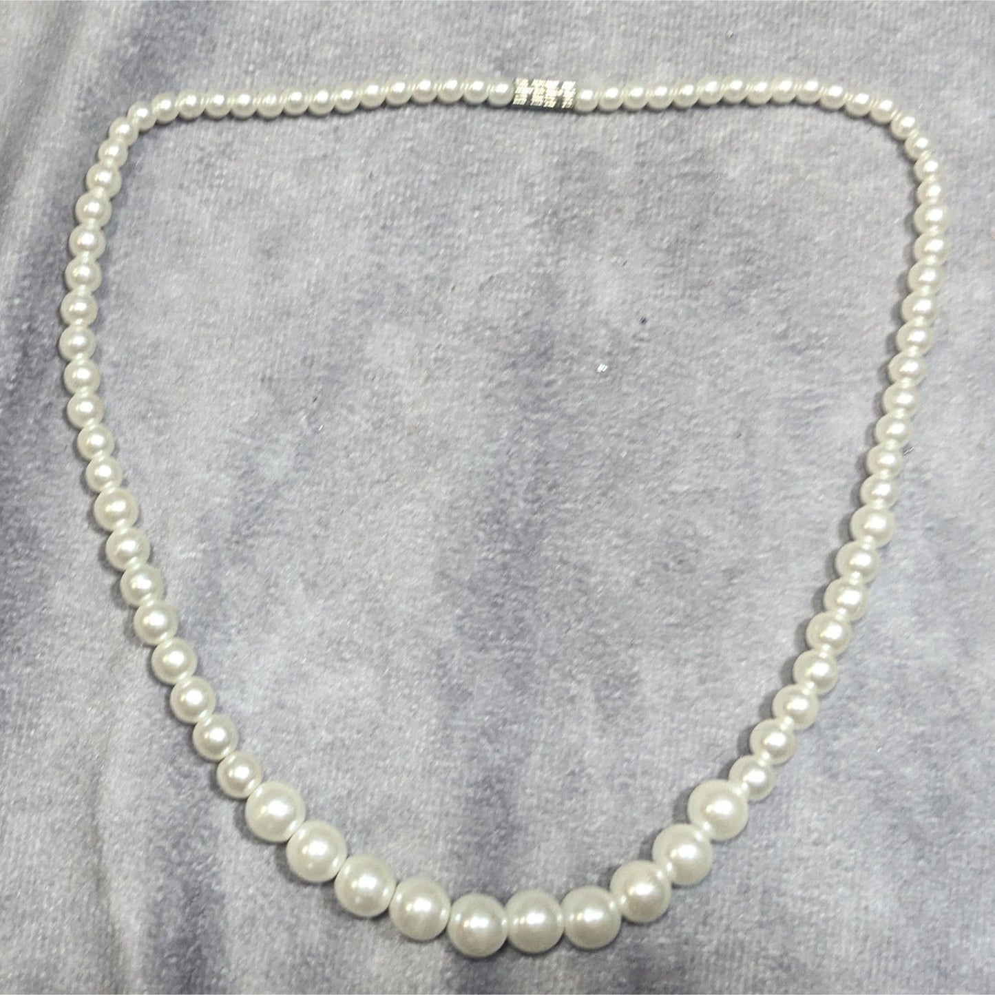 Elegant White Beaded Faux Pearl Necklace