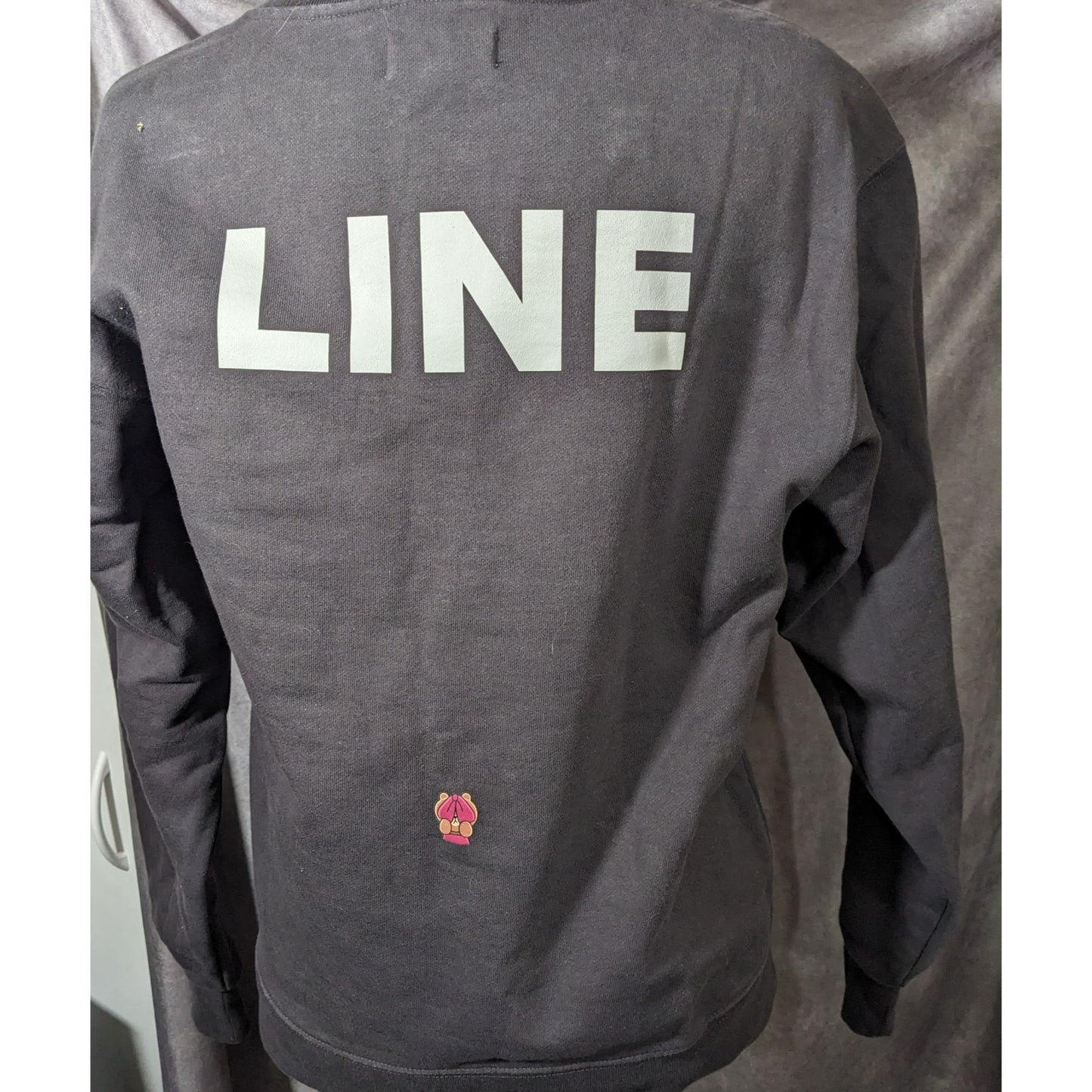 Pushbutton Line Friends Grey Love Sweatshirt Size Small