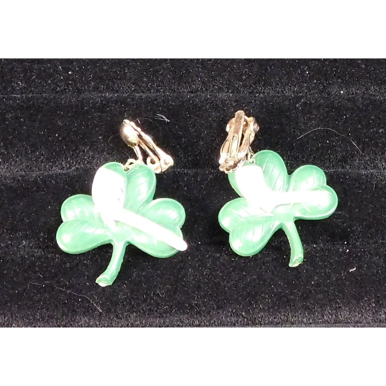 Vintage Shamrock Saint Patrick's Day Clip On Earrings