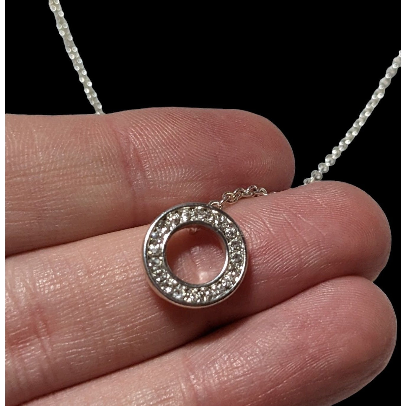 Minimalist Glam Silver Rhinestone Pendant Necklace