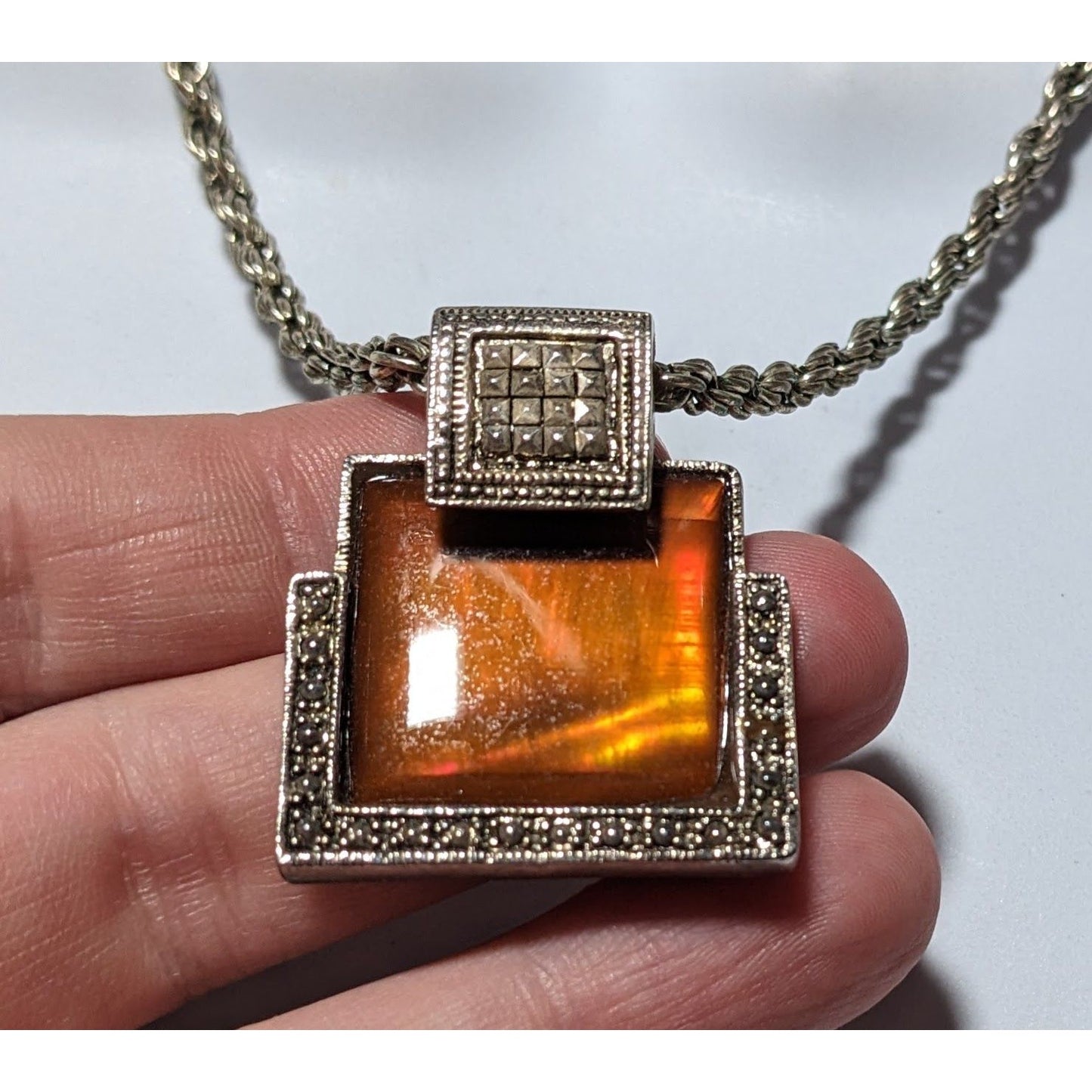 Vintage Honey Glass Geometric Pendant Necklace