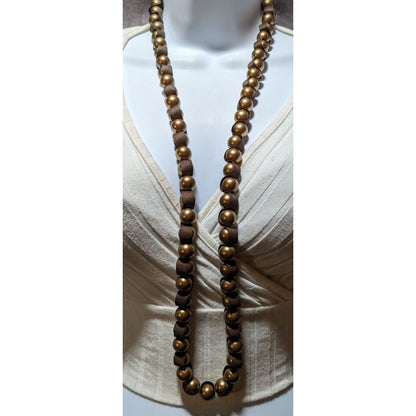 Brown Pearl Ribbon Necklace