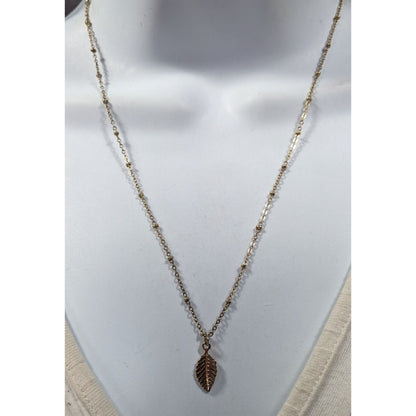 Minimalist Leaf Shaped Gold Tone Pendant Necklace
