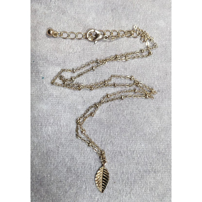 Minimalist Leaf Shaped Gold Tone Pendant Necklace