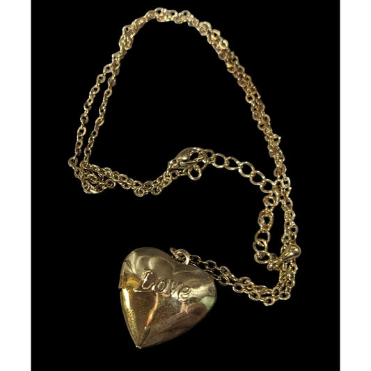 Romantic Embossed Love Heart Locket Pendant Necklace