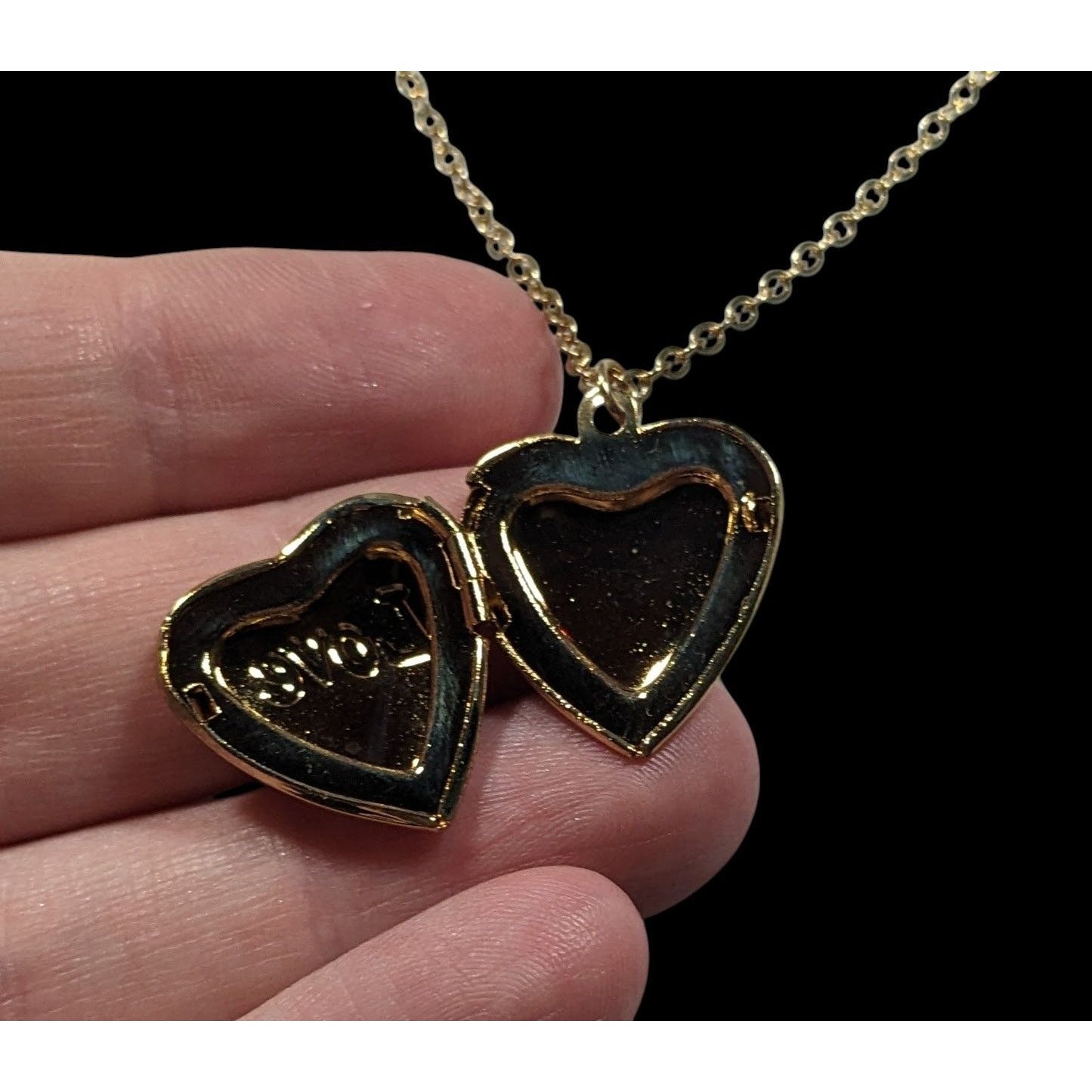 Romantic Embossed Love Heart Locket Pendant Necklace