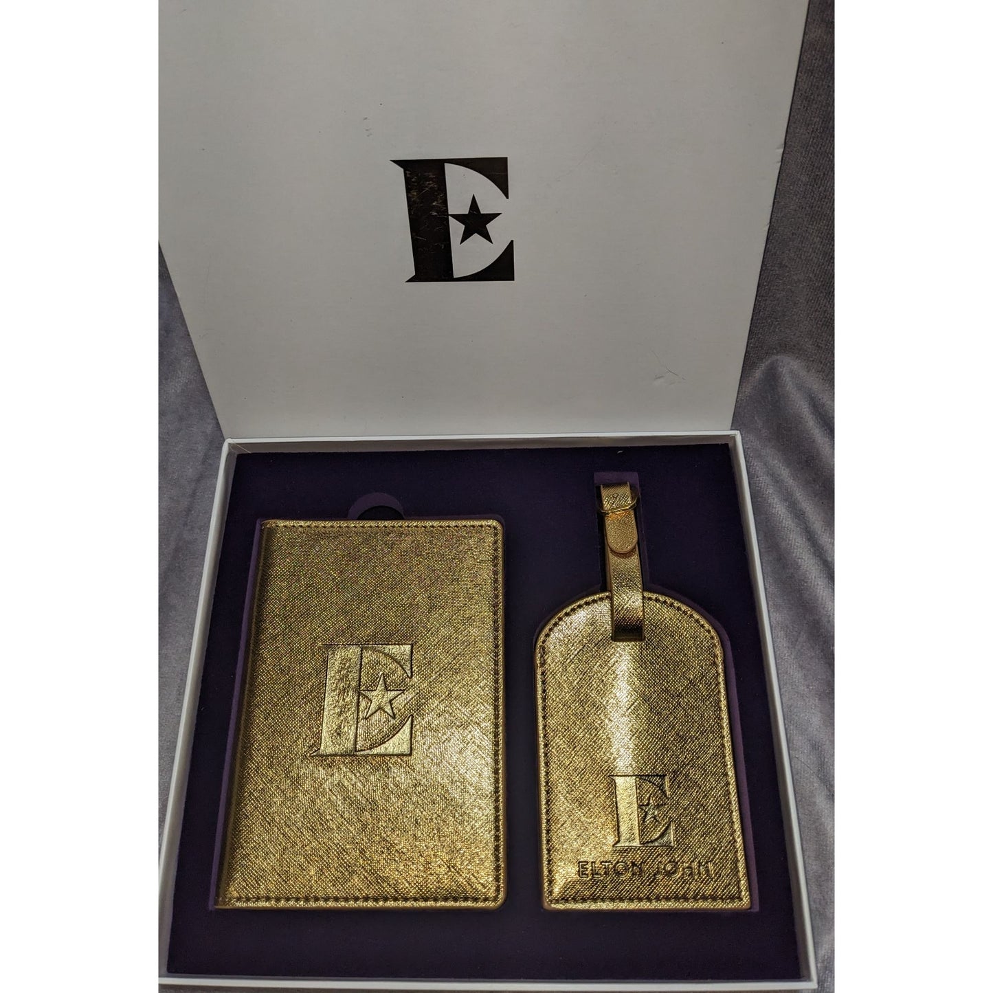 Goodbye Yellow Brick Road Elton John Gold Passport Holder & Luggage Tag Travel Set