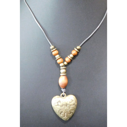 Vintage Romantic Puffed Heart Gold Tone Necklace