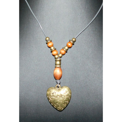 Vintage Romantic Puffed Heart Gold Tone Necklace