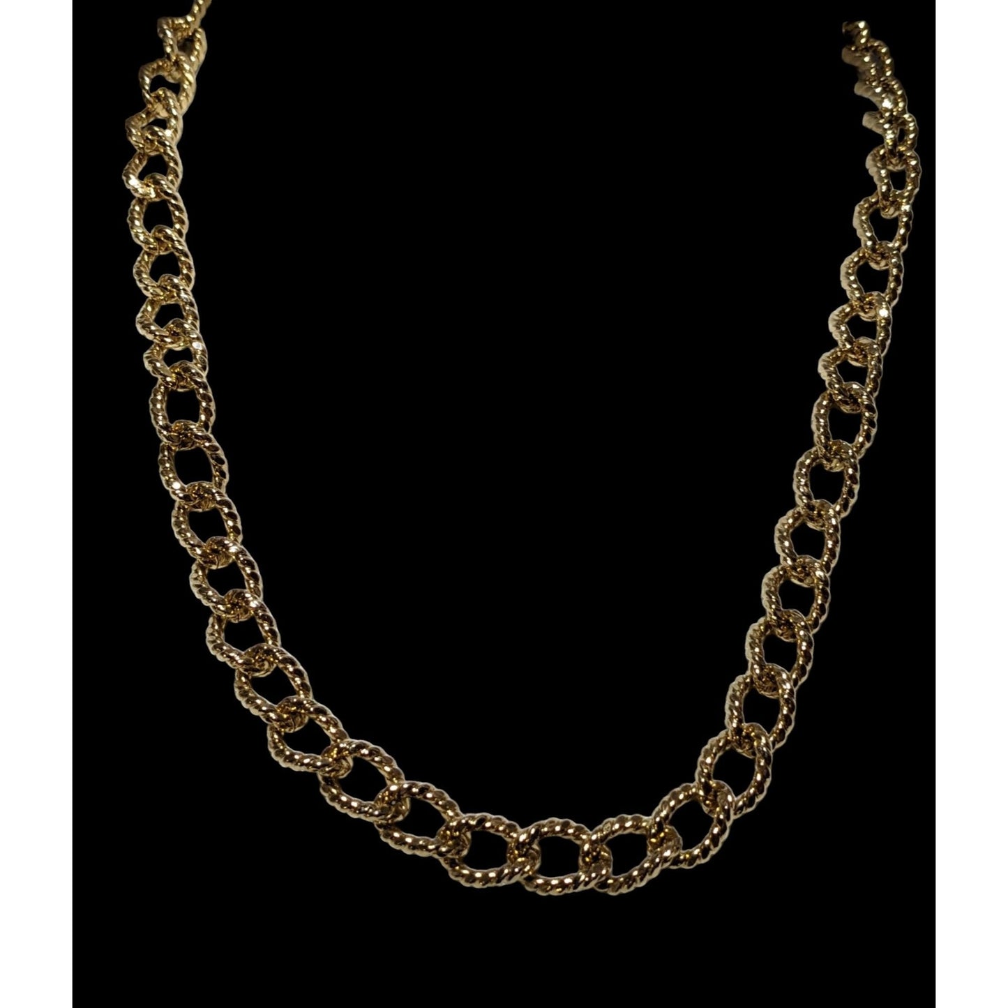 Bright Gold Textured Link Toggle Necklace