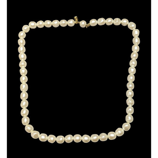 Marvella Vintage Pearl Necklace