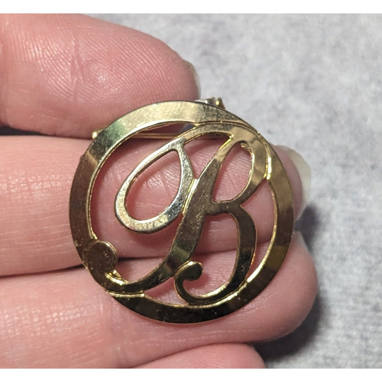 Vintage Cursive Letter B Gold Tone Brooch