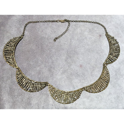 Retro Beaded Scalloped Metallic Necklace