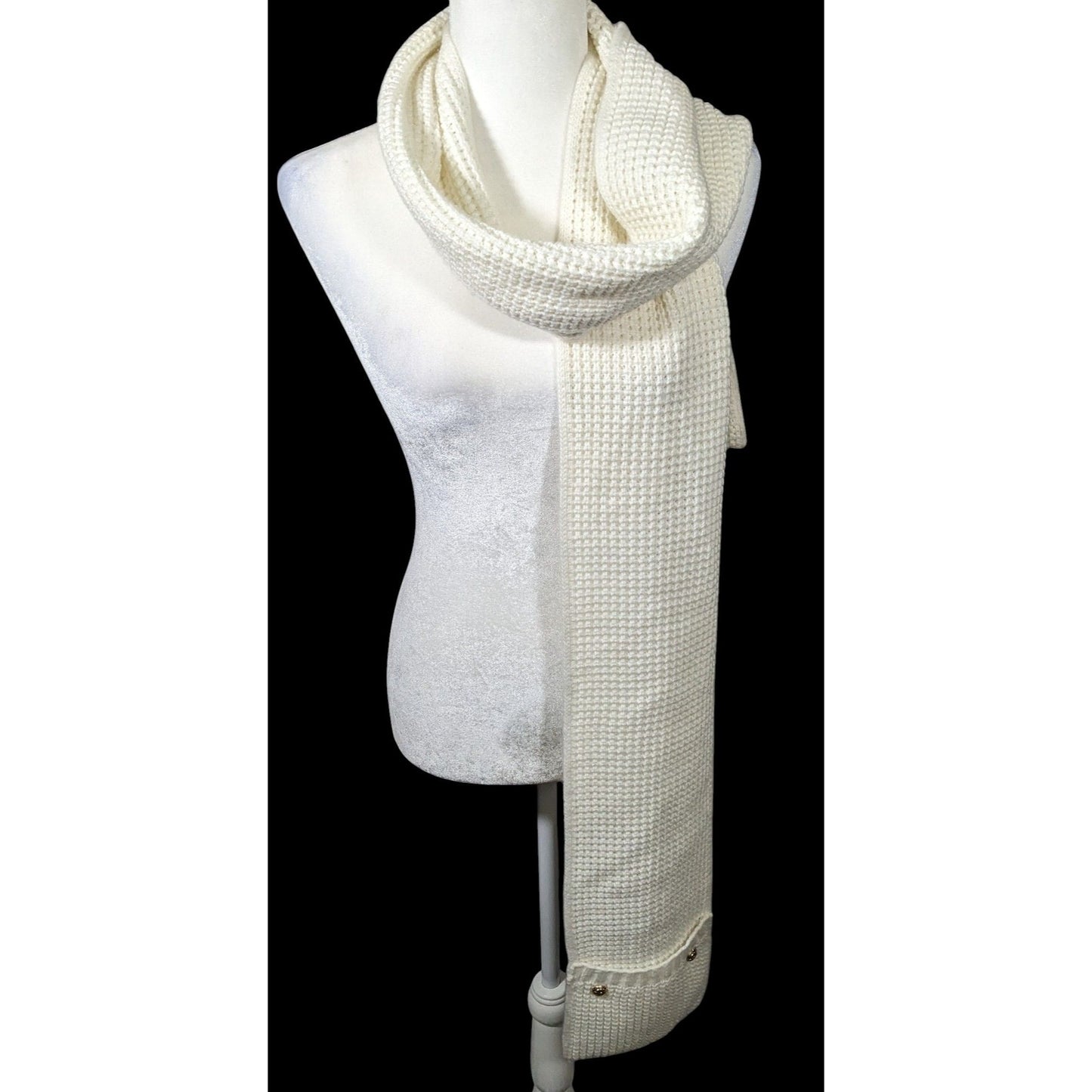 Michael Kors Cream Knit Rectangle Scarf With Pockets