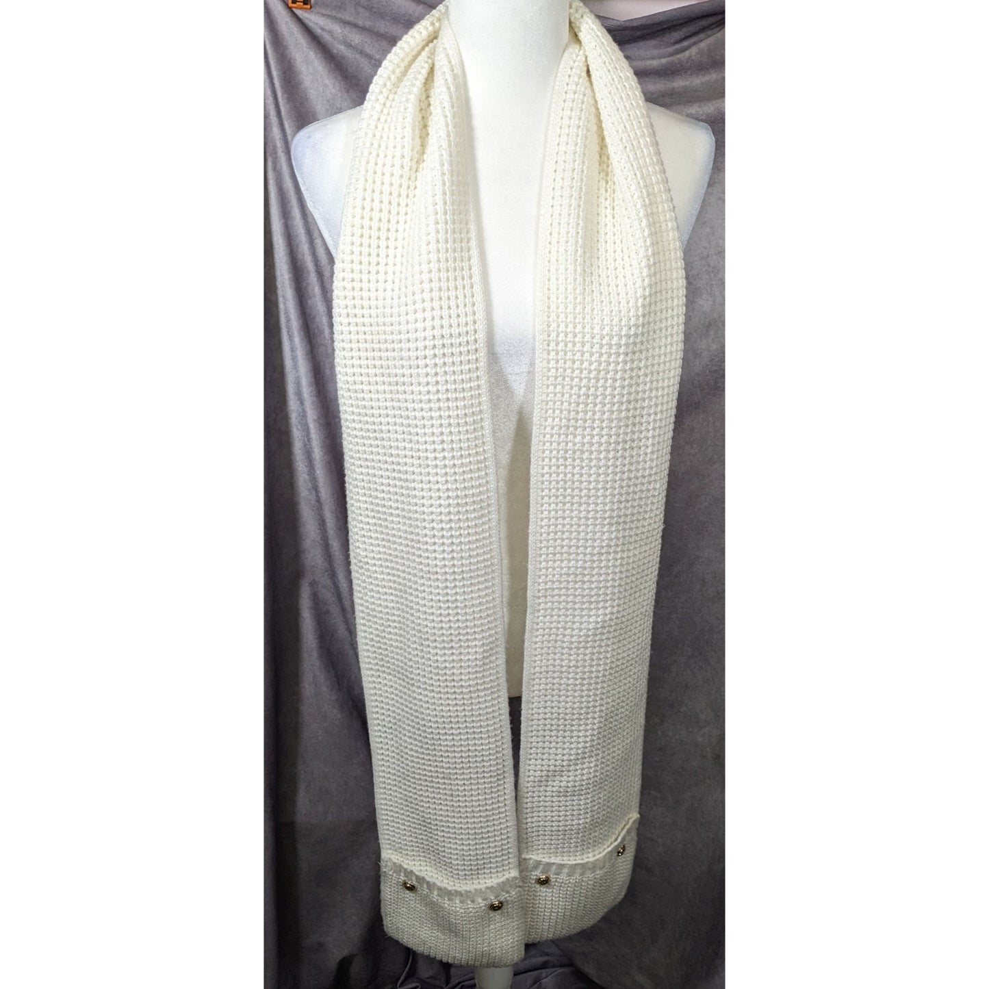 Michael Kors Cream Knit Rectangle Scarf With Pockets