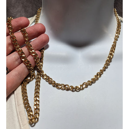 Classic Bright Gold Chain Necklace