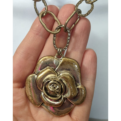 Silver Metal Chunky Flower Pendant Necklace