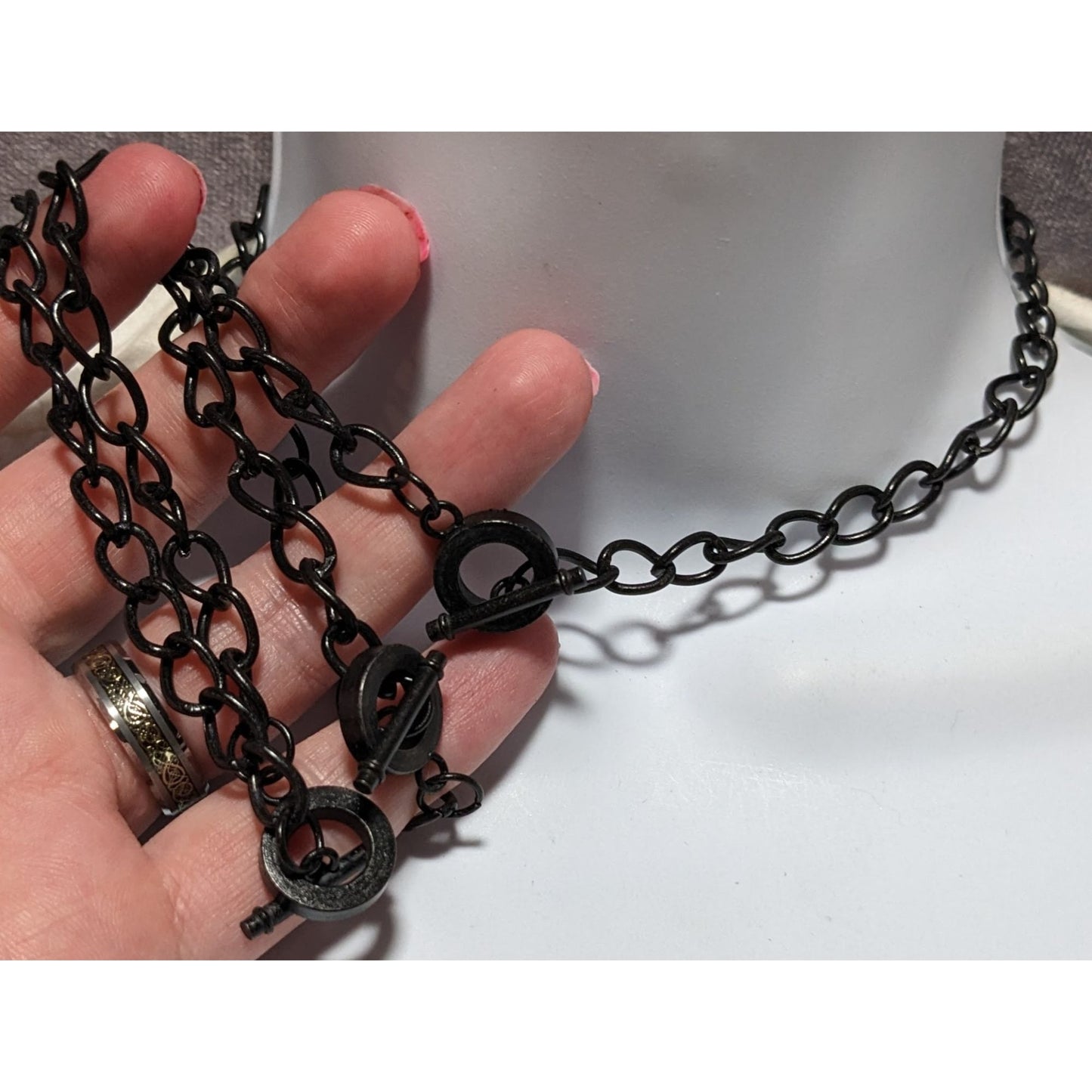 Black Toggle Chain Necklace