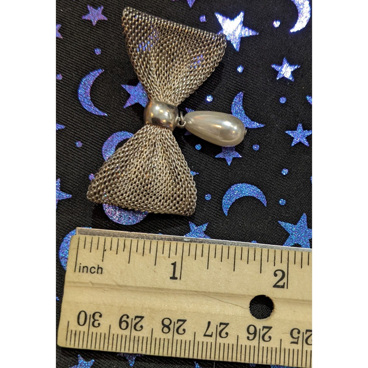 Vintage Coquette Mesh Silver Tone Bow Brooch