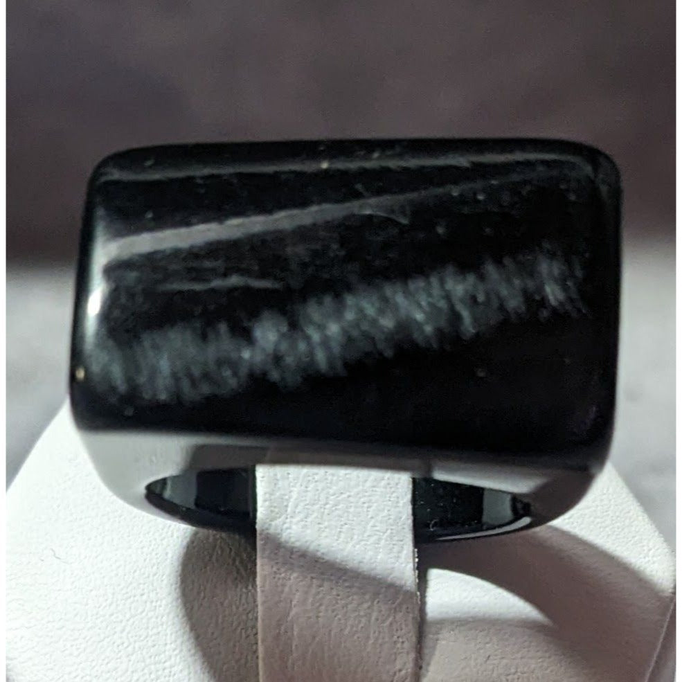 Chunky Abstract Black Asymmetrical Ring Size 9