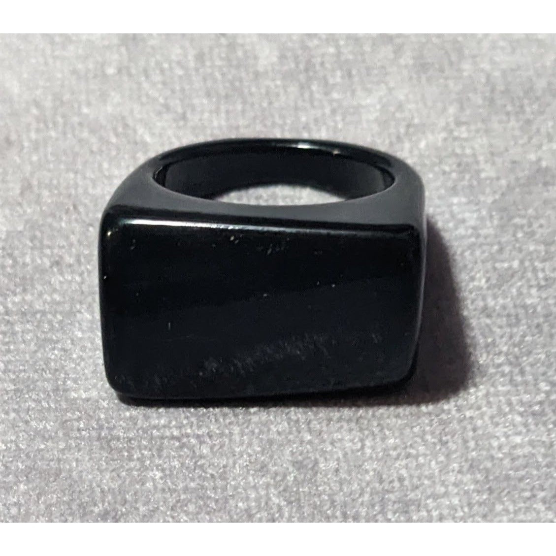 Chunky Abstract Black Asymmetrical Ring Size 9