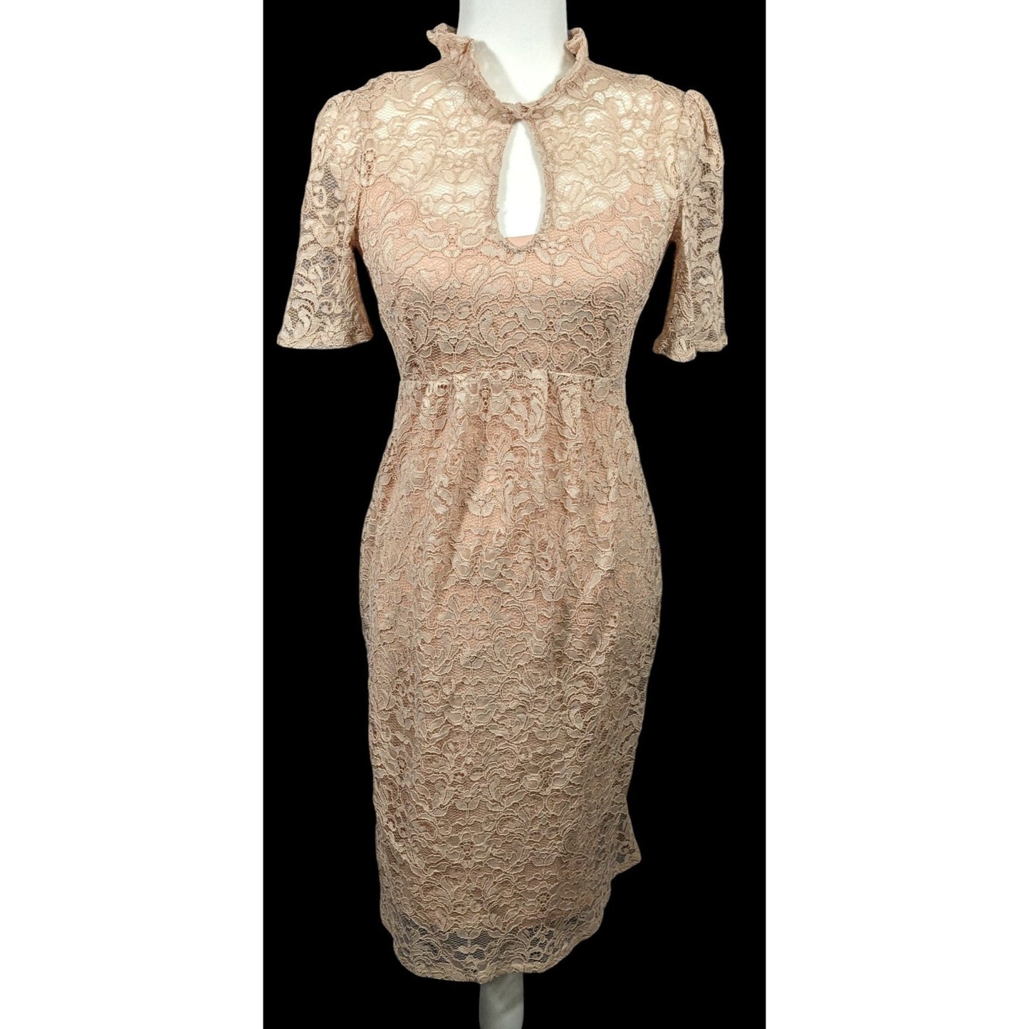 Hope And Ivy Cream Floral Lace Keyhole Dress Size 6