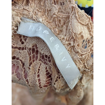 Hope And Ivy Cream Floral Lace Keyhole Dress Size 6