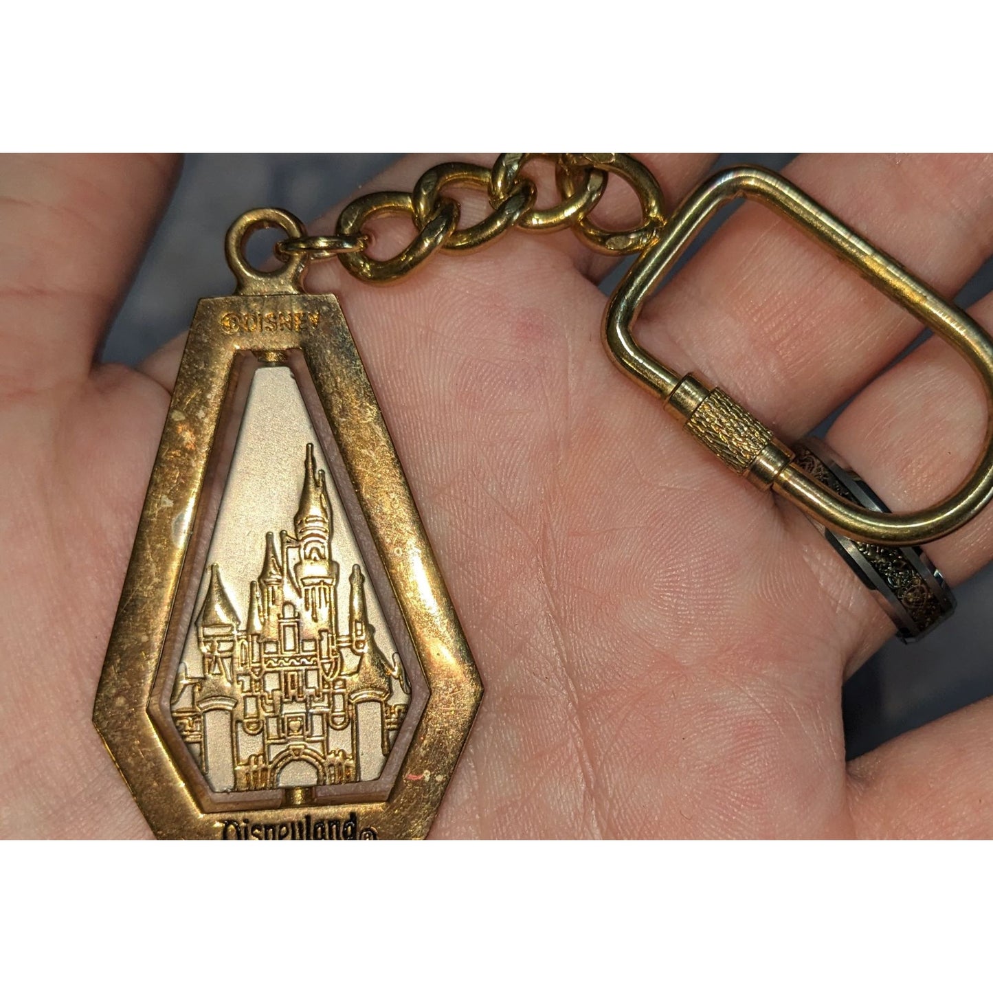 Y2K Disney Disneyland Tinker Bell Spinning Castle Gold Tone Keychain