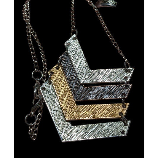 Metallic Chevon Necklace