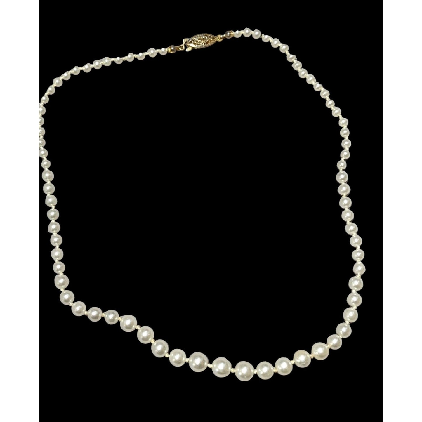 Simple White Graduated Faux Pearl Necklace