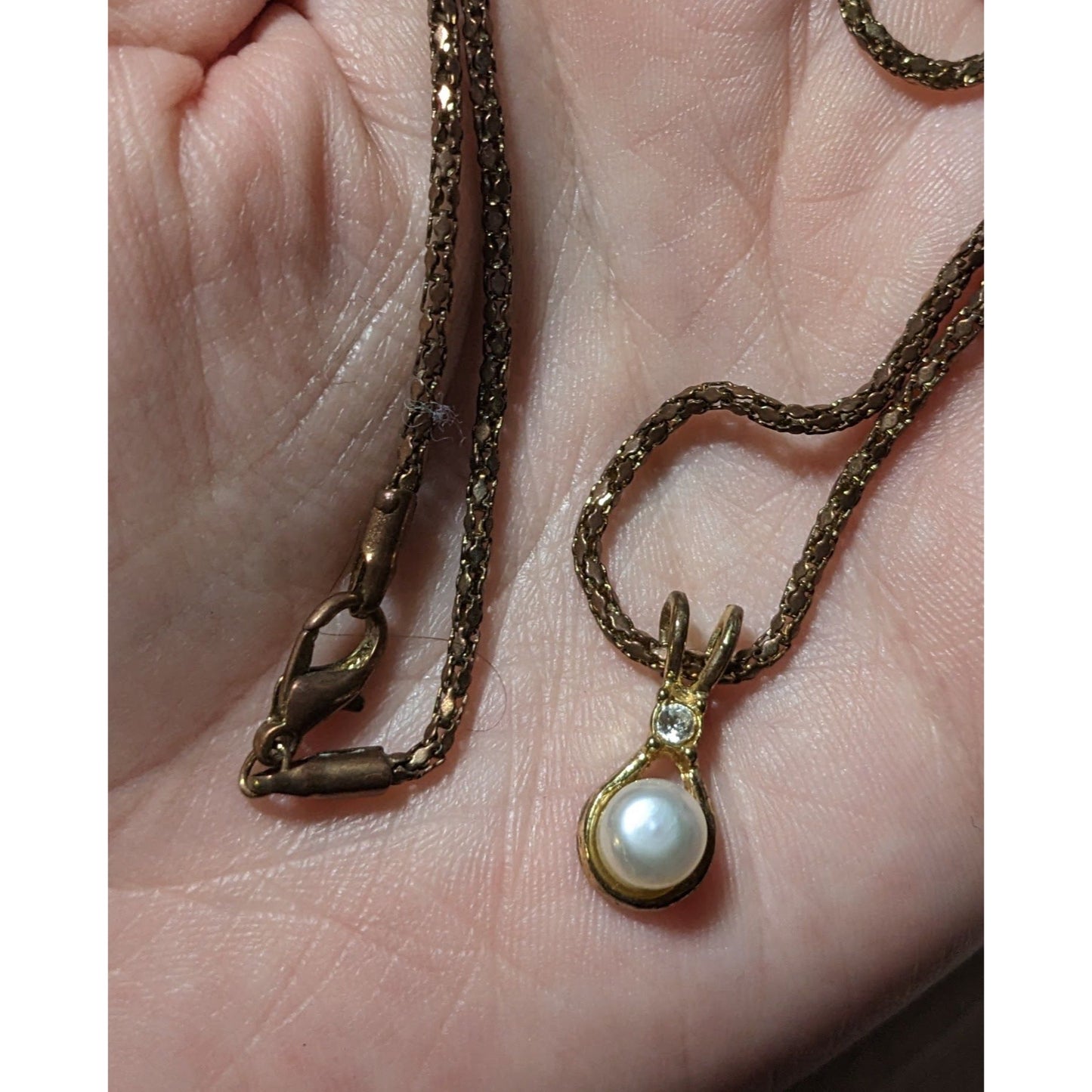 Minimalist Gold Rhinestone Pearl Pendant Necklace