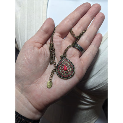 Vintage-Inspired Bohemian Teardrop Pendant Necklace