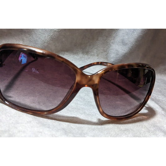 Foster Grant Tortoise Poppet Retro Sunglasses