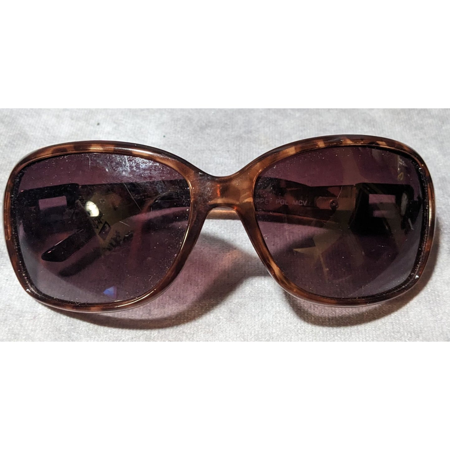 Foster Grant Tortoise Poppet Retro Sunglasses