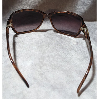 Foster Grant Tortoise Poppet Retro Sunglasses