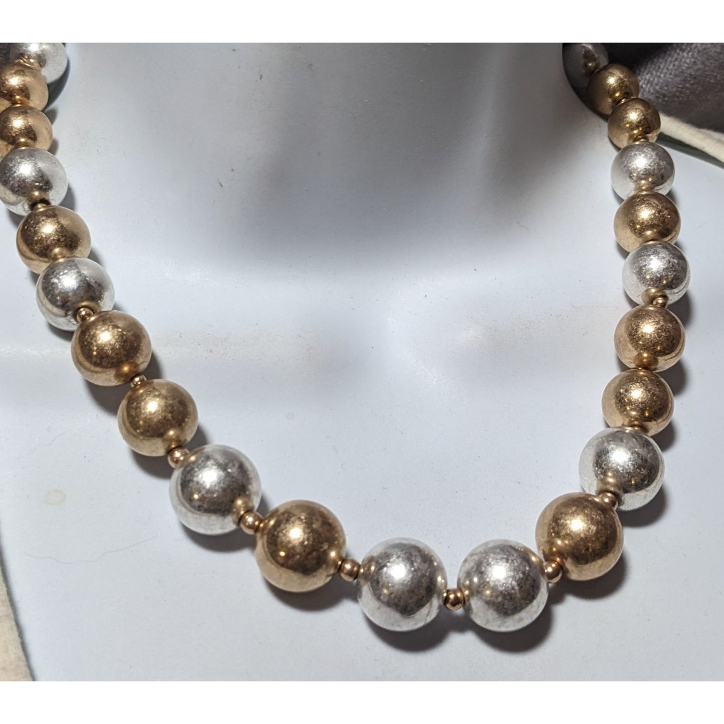 Pomina Silver And Gold Metallic Beaded Necklace