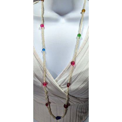 Elegant Faux Pearl Beaded Necklace With Rainbow Accents