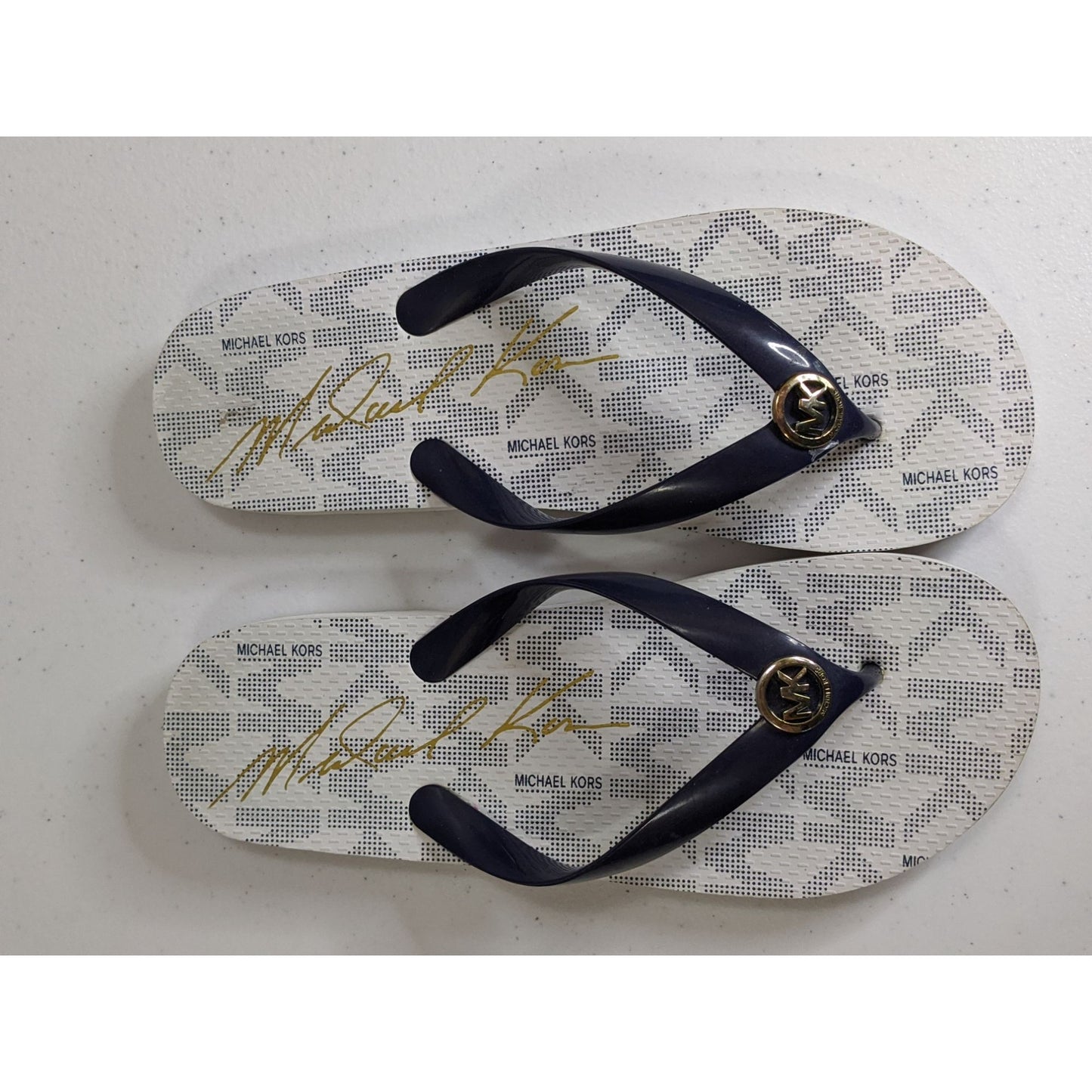 Michael Kors Womens Navy & White Flip Flops Size 8 With Logo Accent Casual Summer Sandals