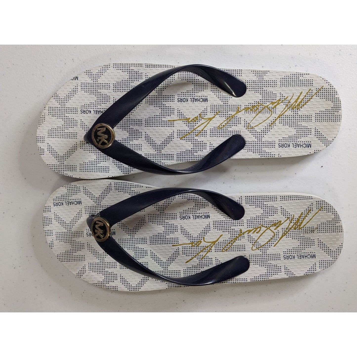 Michael Kors Womens Navy & White Flip Flops Size 8 With Logo Accent Casual Summer Sandals