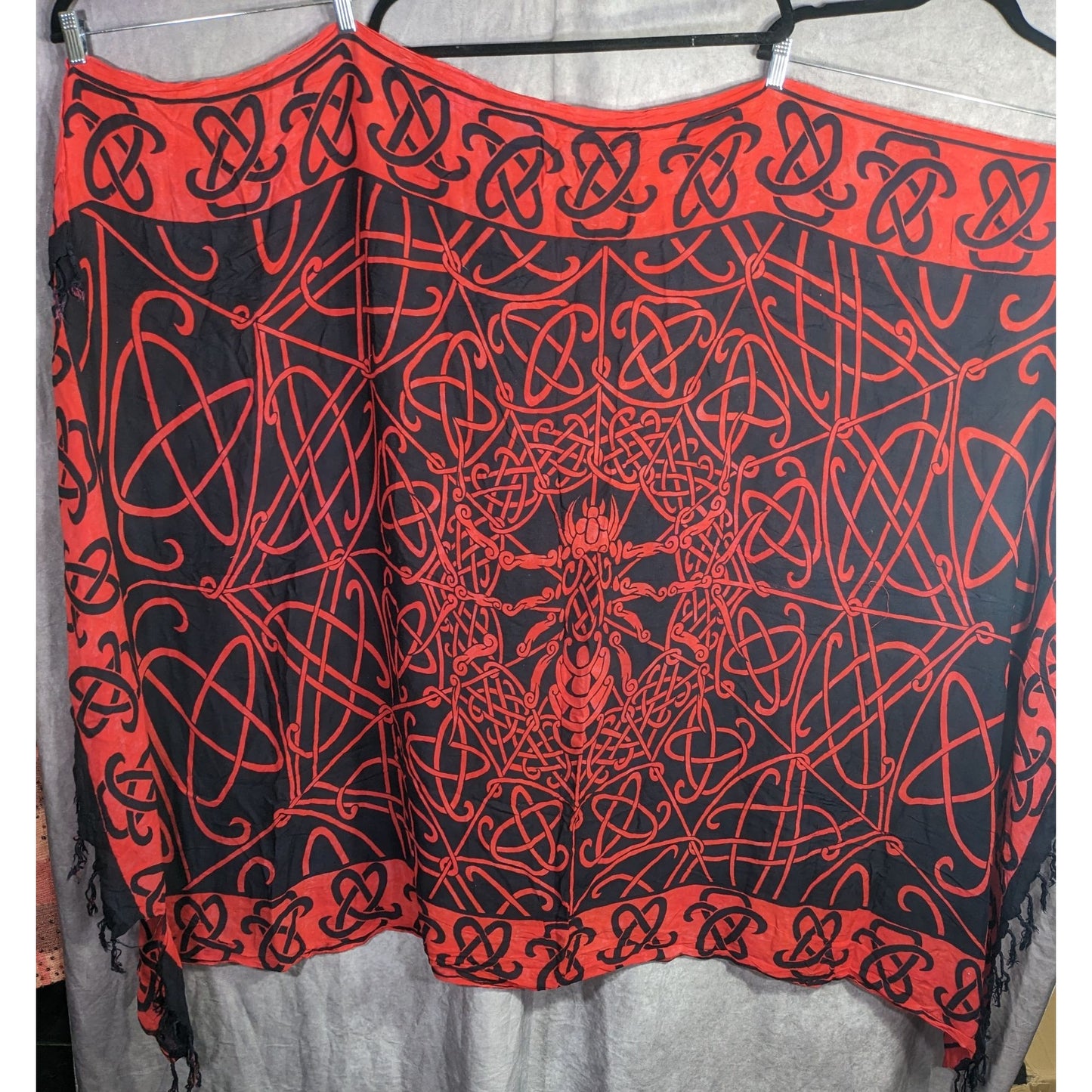 Curious Designs Red & Black Gothic Celtic Spider Tapestry Wrap/Shawl With Fringe 66"x47" Indonesia
