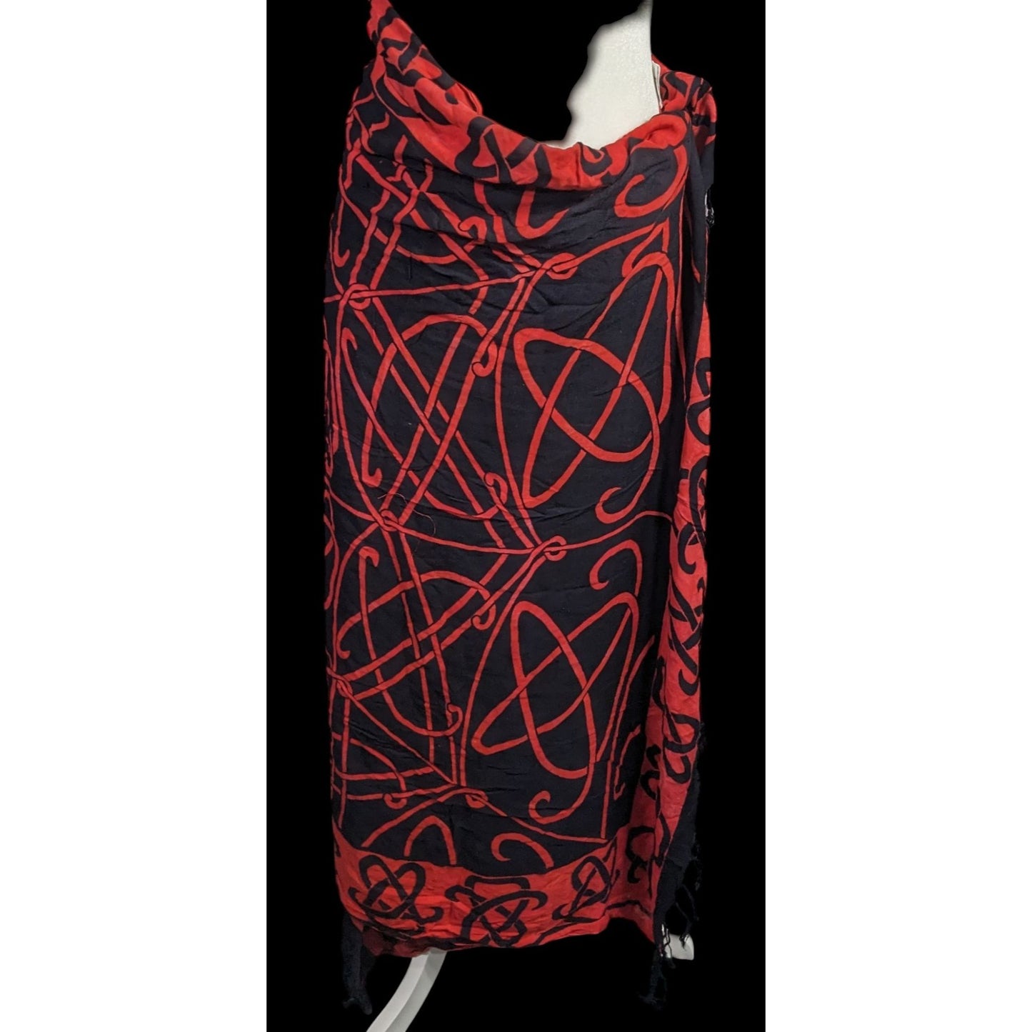 Curious Designs Red & Black Gothic Celtic Spider Tapestry Wrap/Shawl With Fringe 66"x47" Indonesia