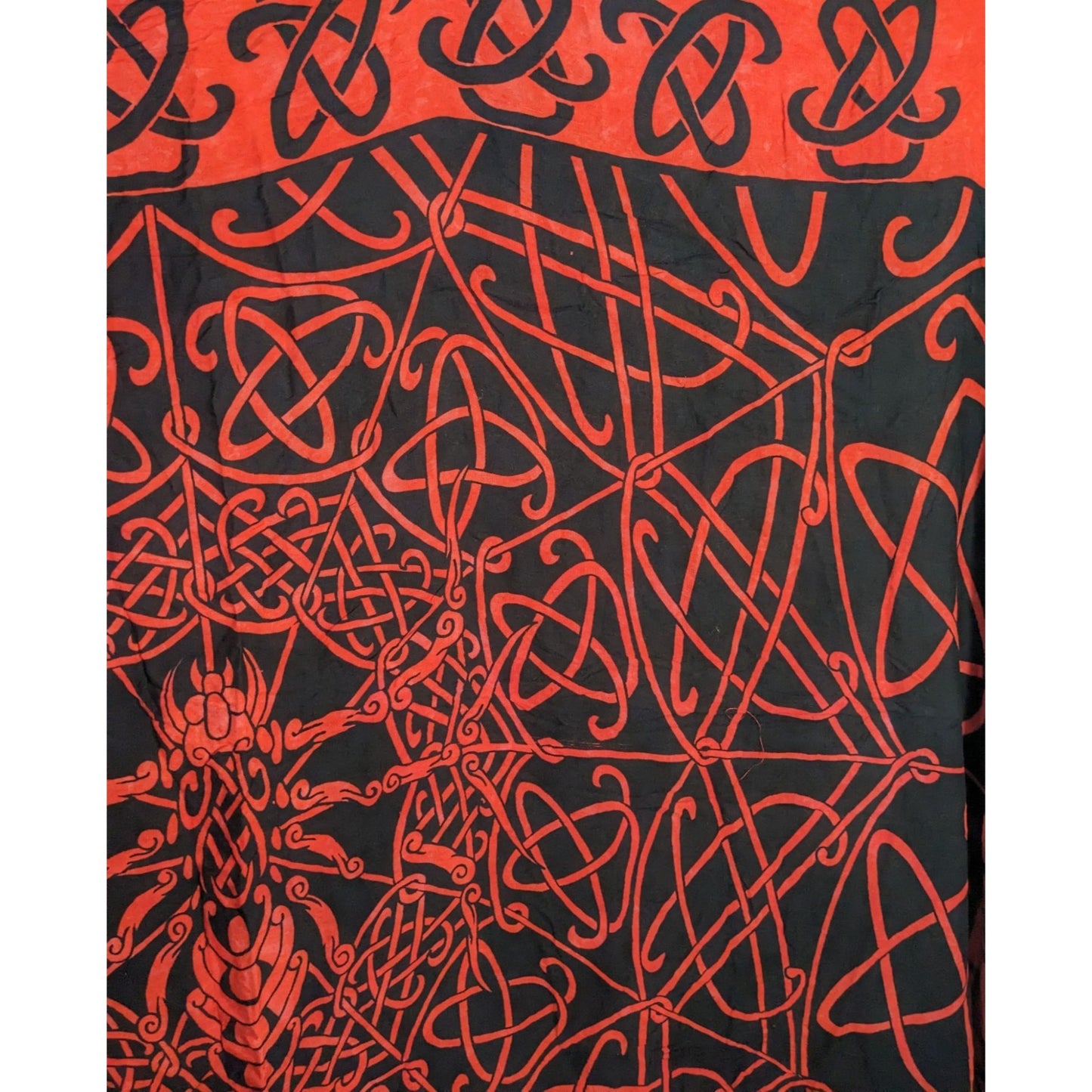 Curious Designs Red & Black Gothic Celtic Spider Tapestry Wrap/Shawl With Fringe 66"x47" Indonesia