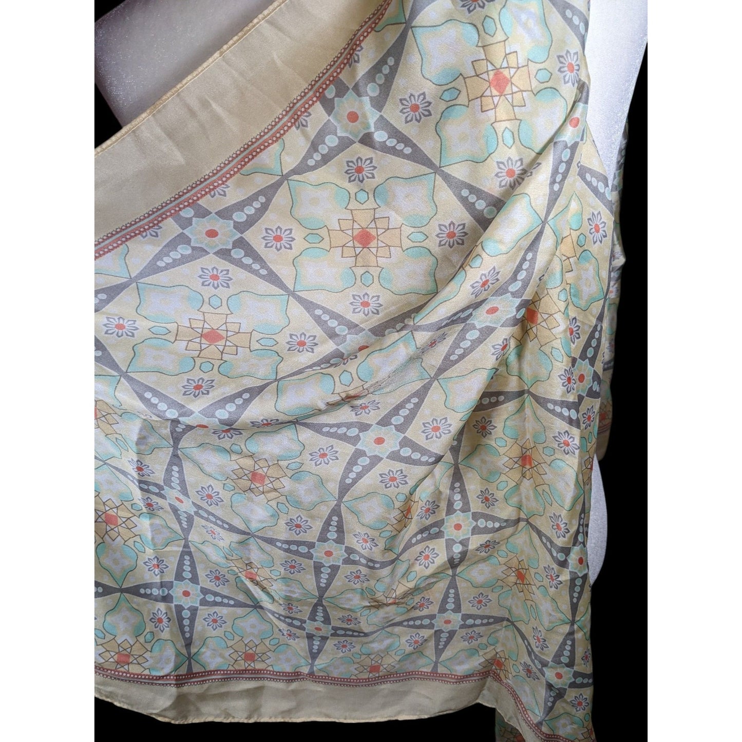 Vintage Retro Floral Pastel Yellow Scarf/Shawl/Wrap