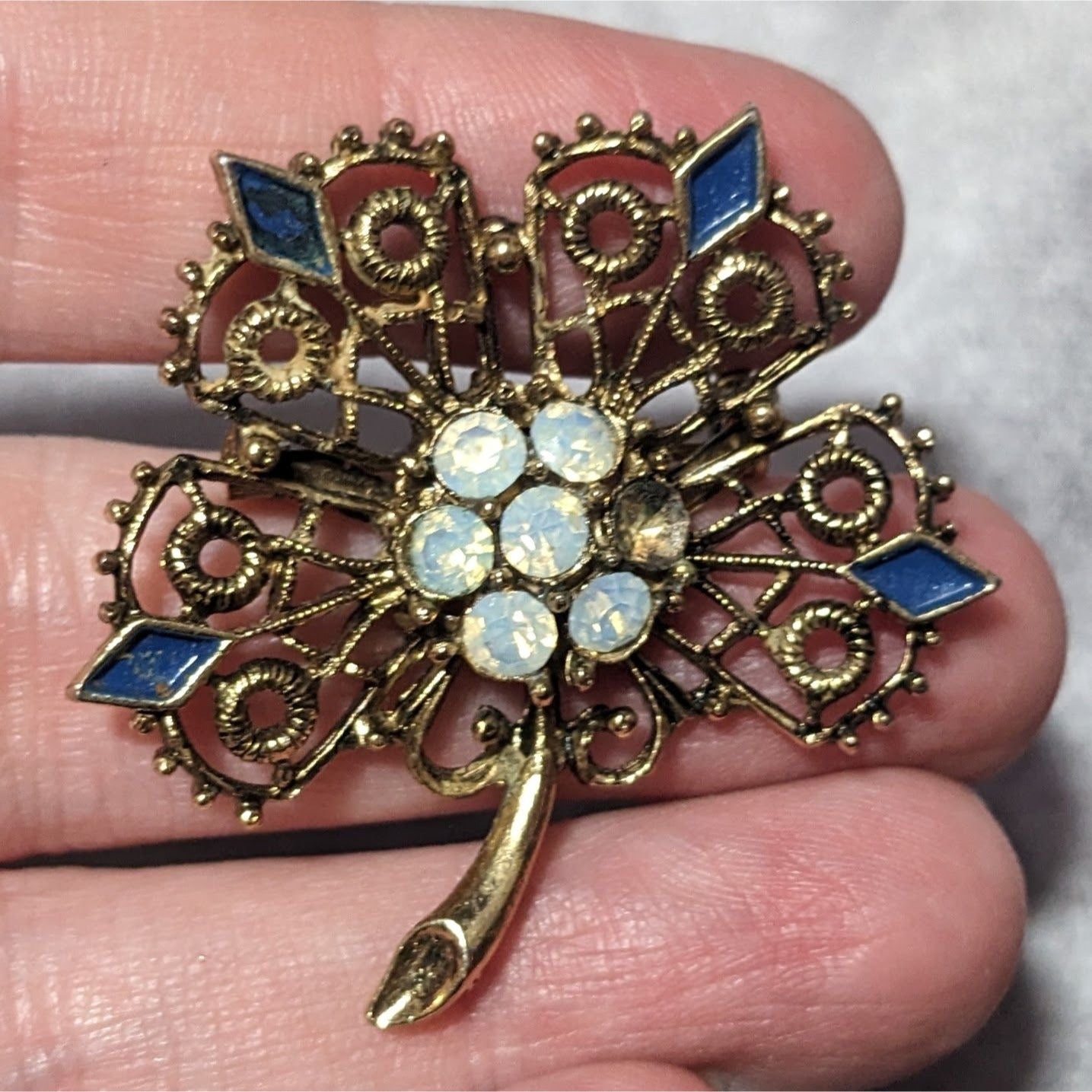 Vintage Gold Tone Floral Rhinestone Enamel Brooch