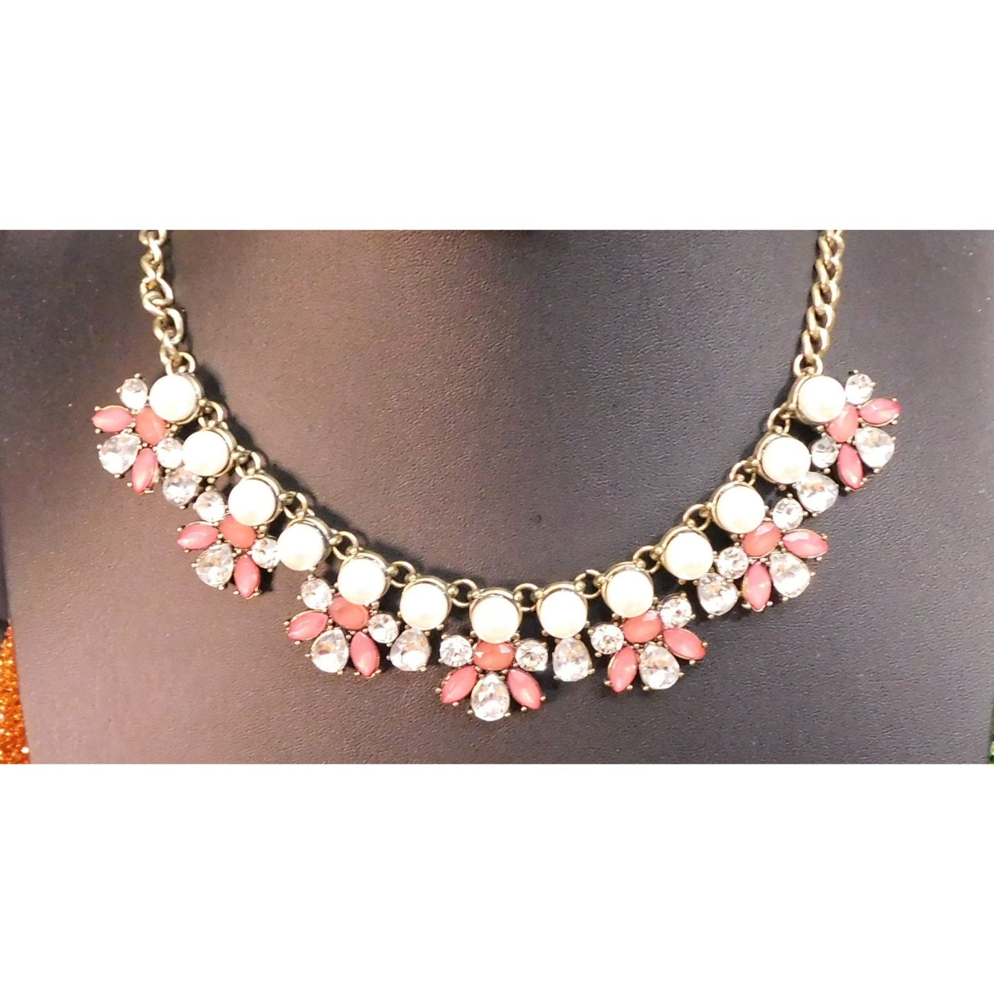 Downeast Basics Art Deco Floral Necklace