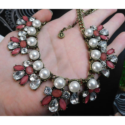Downeast Basics Art Deco Floral Necklace
