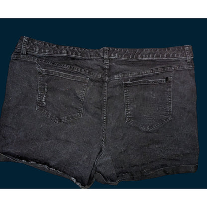 Jennifer Lopez Black Distressed Denim Shorts 22W With Frayed Hem & Pockets Casual Summer Style Women’s Plus Size