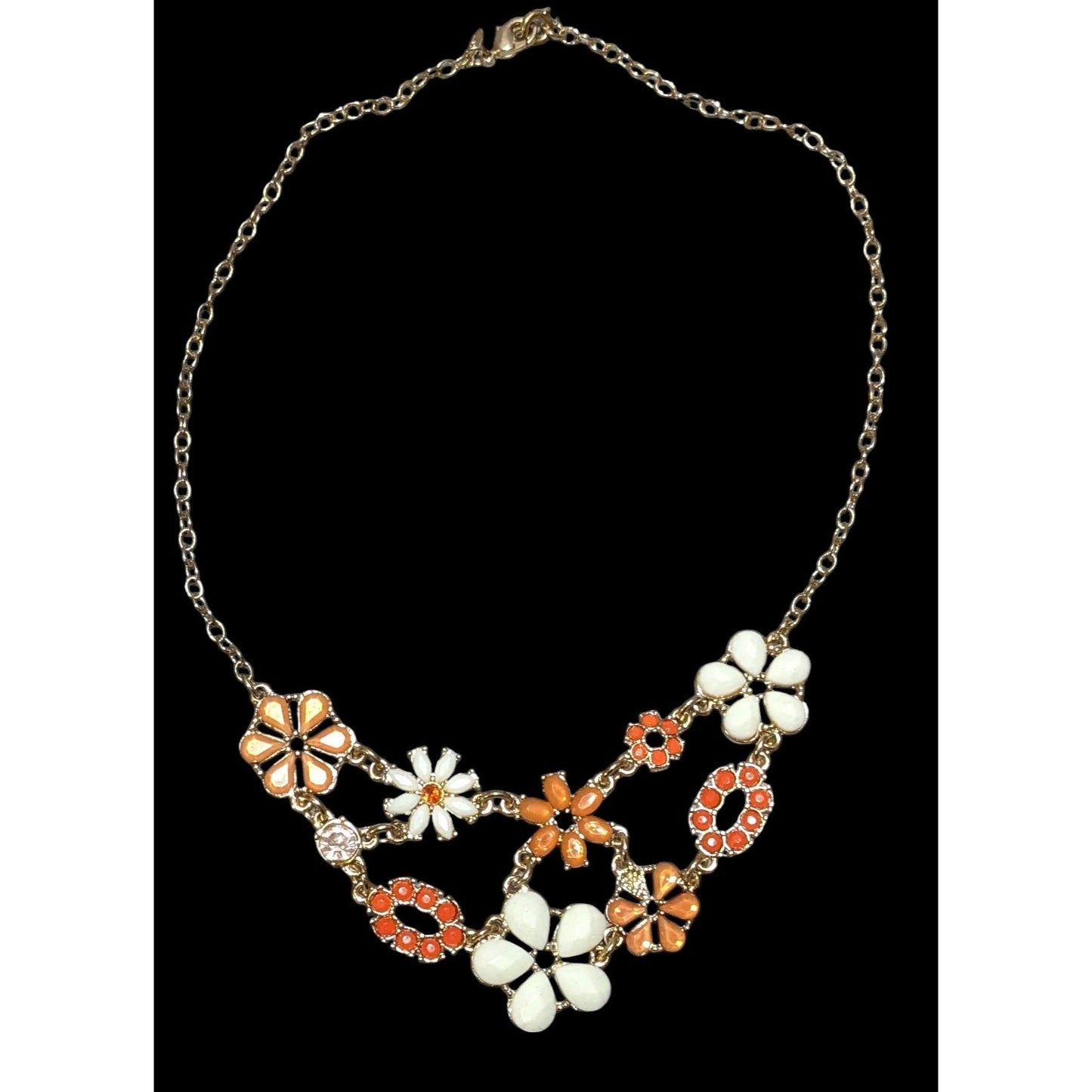 Vintage Floral Avon Orange And White Neckalce