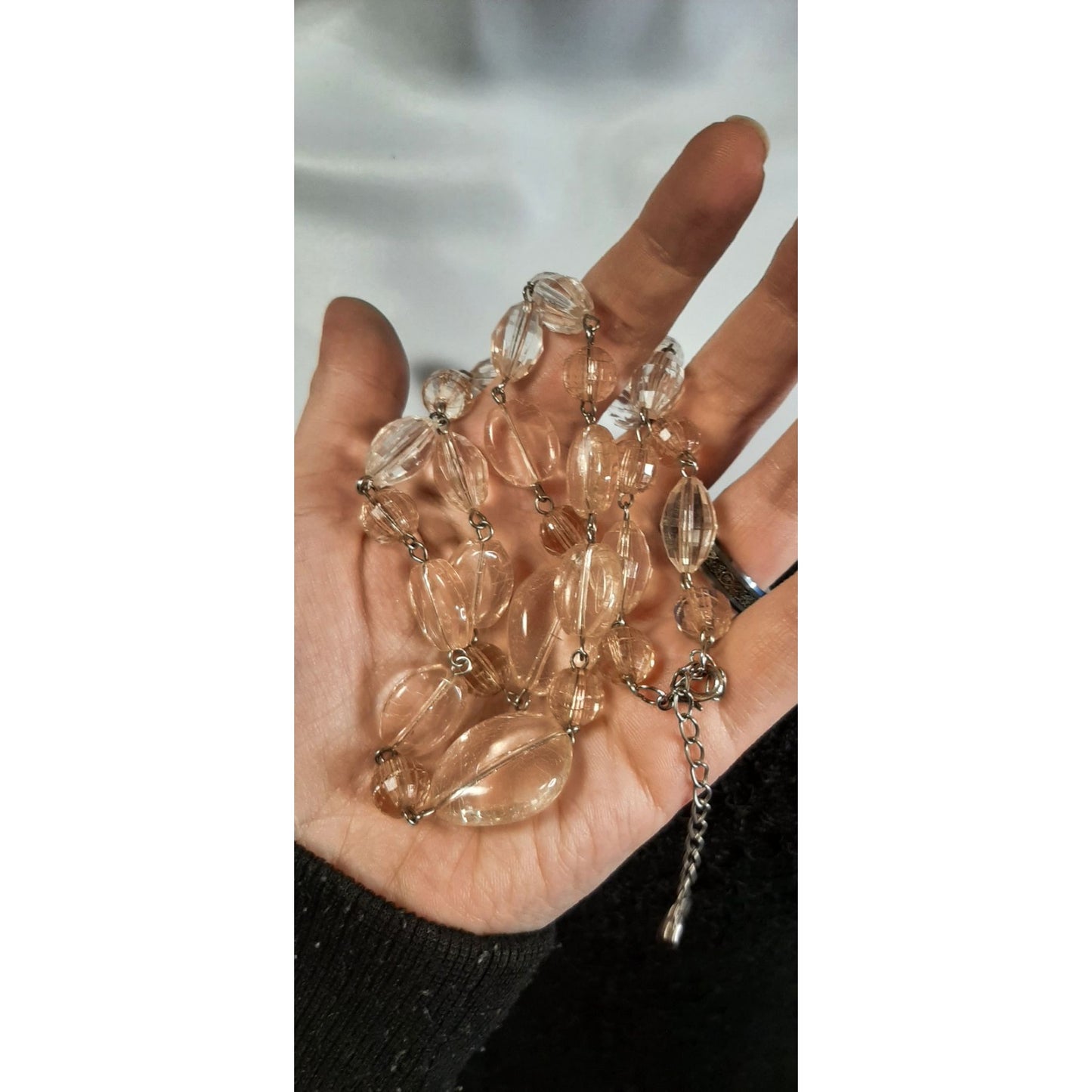 Clear And Light Pink Crackle Acrylic Beaded Necklace